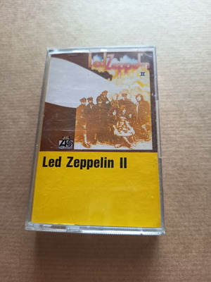 Led Zeppelin II Audio Cassette used, German Press Rock