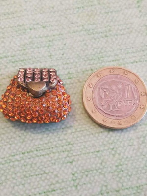 Vintage Mini Purse Pendant 70s-80s Like New Solid Perfume Case