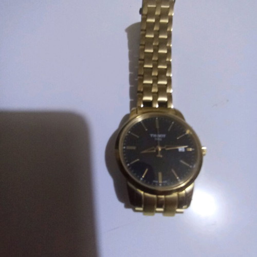 Tissot 1853 men's quartz watch like new, gold