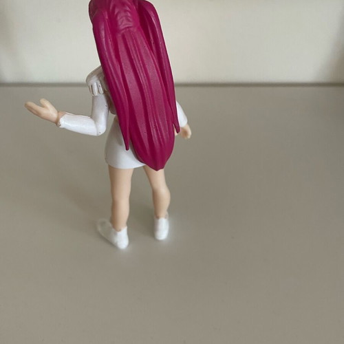 Huntrix Demon Hunters Mira Rumi figure new, 11 cm