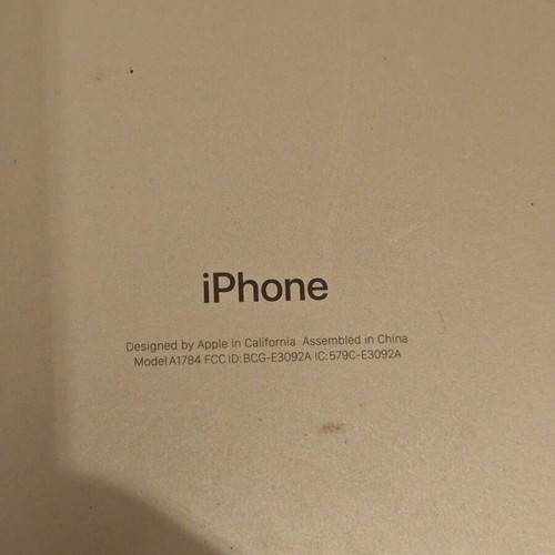 iPhone 7 Plus A1784 like new, white, with screen protector, 2 cases and charging cable