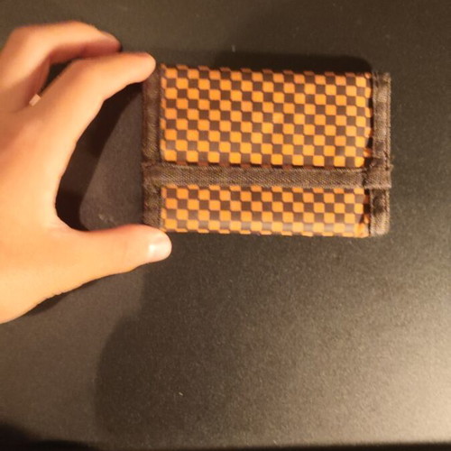 Hemo Checked Wallet like new, black and orange