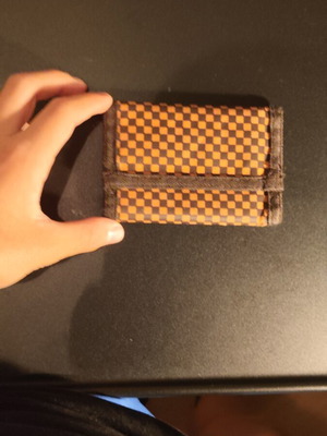 Hemo Checked Wallet like new, black and orange