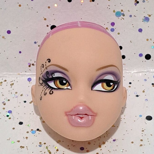 Bratz head without holes new