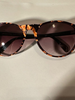 Vintage Tauschek Holiday sunglasses new, dark burgundy with tortoiseshell