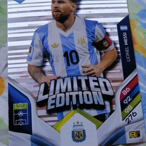 Limited Edition Messi card like new
