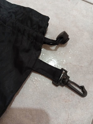 Black pouch with hook, 24x14 cm