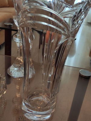 Bohemian crystal vase like new, 70 cm height
