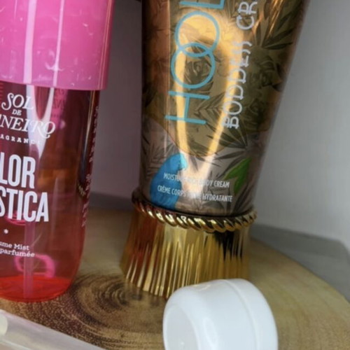 Sol de Janeiro body mist and Benefit Hoola shimmer body cream travel size new set