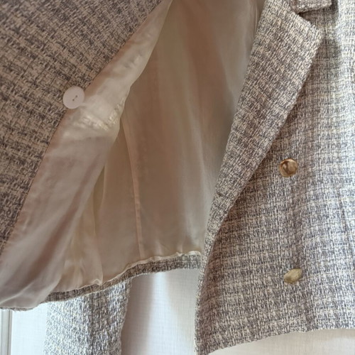 Zara short jacket like new, size Large, white and gray
