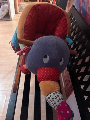 Παιδική κούνια Lapin House ελαφρώς μεταχειρισμένη με ξύλινη βάση