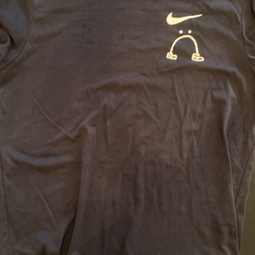 Nike T shirt Large black like new original