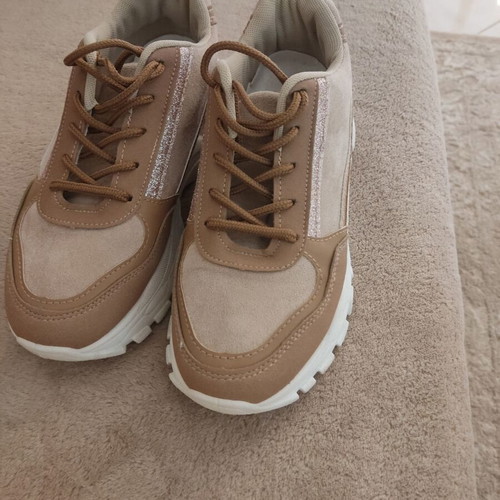 Sneakers brown taupe like new with glitter detail size 37