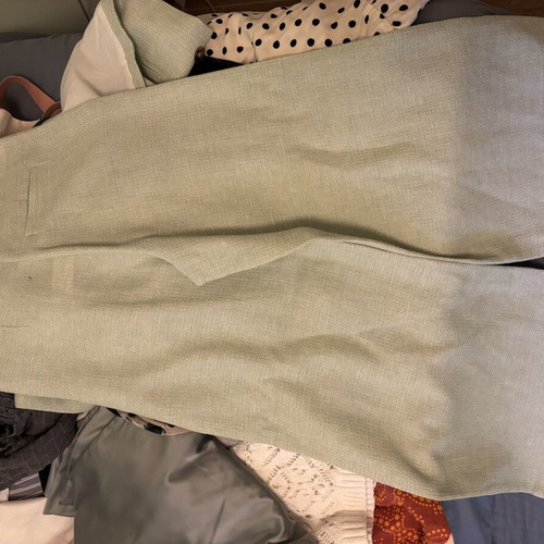 Lumina suit small-medium new, green
