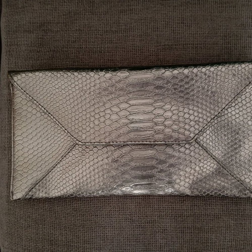Silver envelope handheld-shoulder bag Sensual FX with 74 cm strap like new