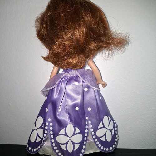 Disney Princess Sofia doll used with dress and hair wear