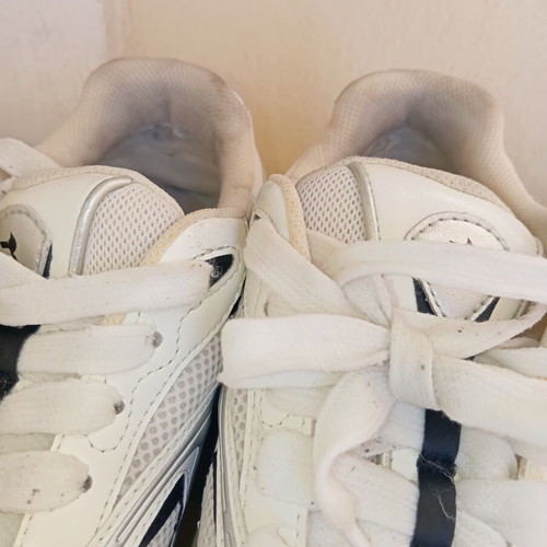 Bershka sneakers size 45 like new with anatomical sole, white and grey