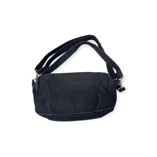 Nunoo Corduroy shoulder bag used with zipper and hardware defects