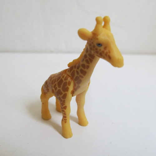 Giraffe Figure Kinder Animals - Natoons new with articulation
