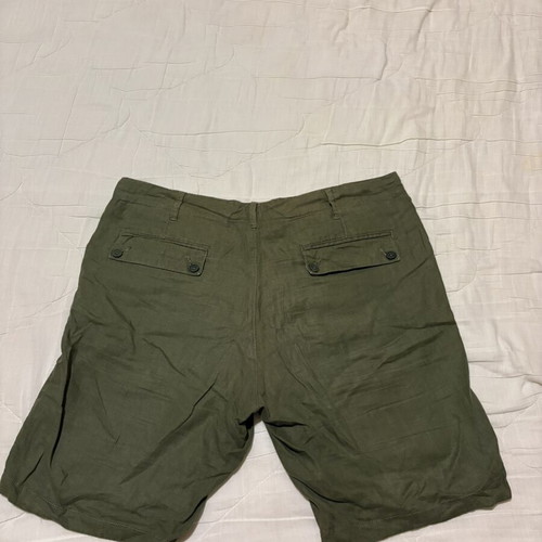 Benetton linen bermuda shorts, khaki, size L