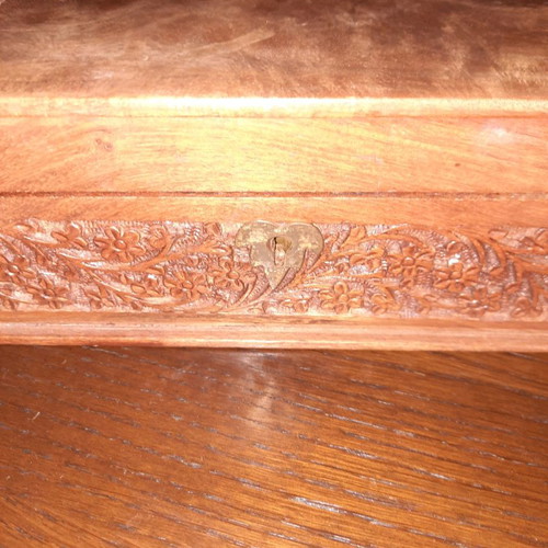 Wooden carved vintage jewelry box used, lined