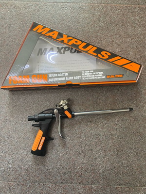 Polyurethane Foam Gun new with metal handle