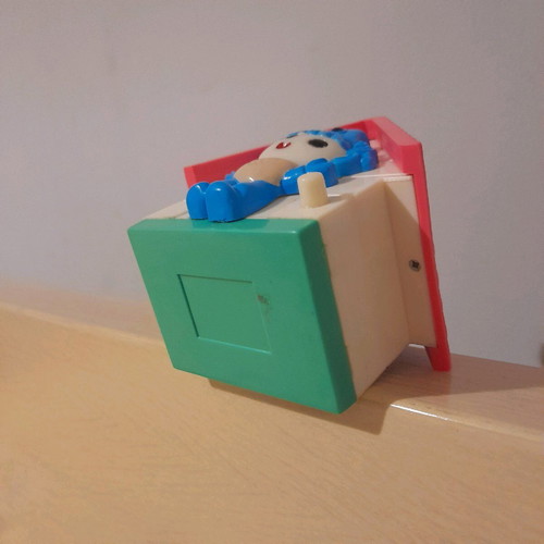 Lighter house-shaped 8.5×8 cm new