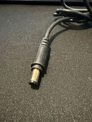 Car charging cable like new