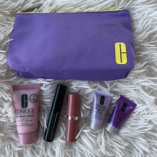 Clinique Beauty Set with Mini Products and Purple Pouch new