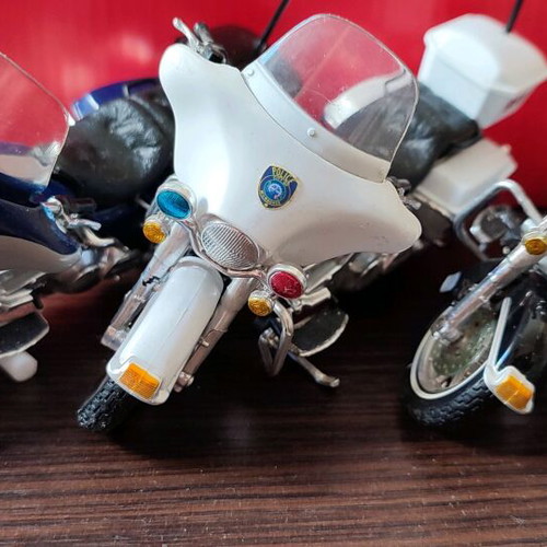 Maistro Harley Davidson 1:18 collection used, 23 pieces