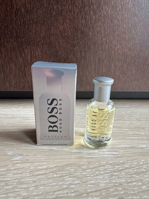 Hugo Boss Bottled Miniature Eau de Toilette 5ml like new