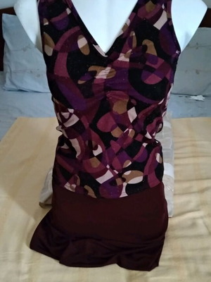 Elastic blouse used, burgundy with gold metallic thread, size S