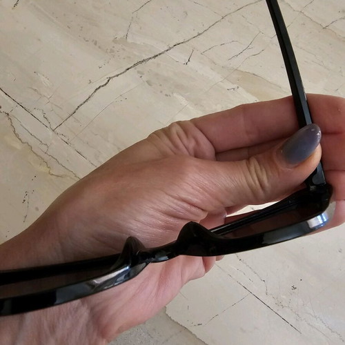 Sunglasses used in very good condition