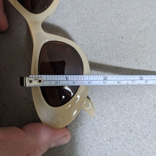 Cateye sunglasses used, girls, beige