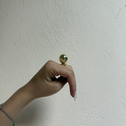 Gold ring new, adjustable, unique design
