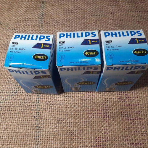 Vintage Phillips and Geyer incandescent bulbs used, set of 6