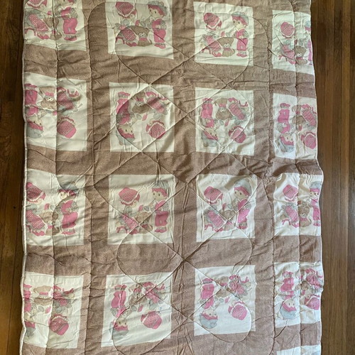 Children's quilt used with few blue stains 1.70x1.20