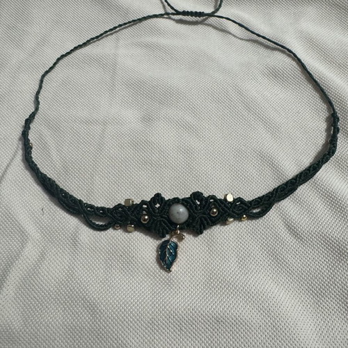 Macrame Forest Leaf choker with dendritic agate and enamel, new