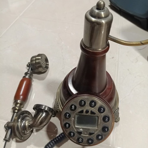 Telephone vintage used, decorative, brown, cordless