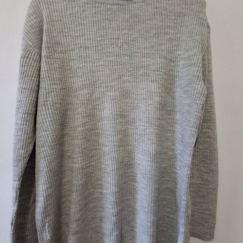 Turtleneck shirt gray like new, size M