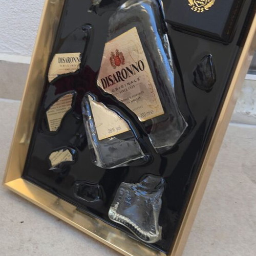 Disarono 3D Frame new, handmade wall art with original bottle