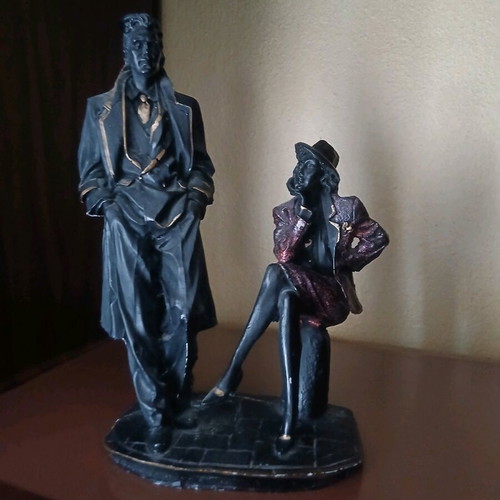 Decorative man-woman figurines used, gypsum, 1980s