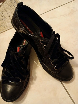 Prada women's leather sneakers size 38 black like new