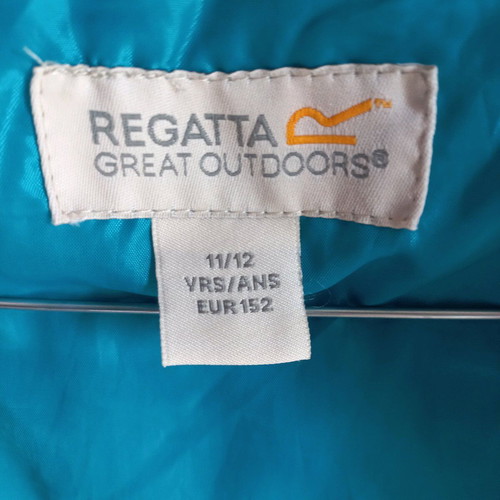 Regatta kids jacket purple like new for ages 10-12