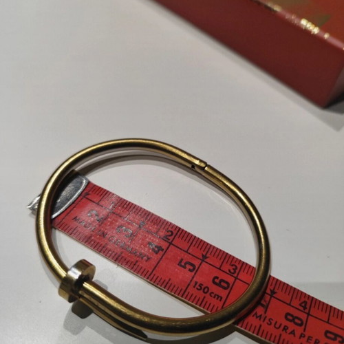 Stainless steel bracelet like new in matte gold color