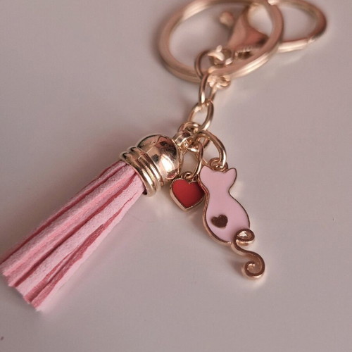 Handmade keychain pink cat with heart and tassel new