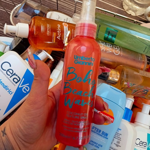 Boho Beach Wave's Styling Spray new with coconut oil