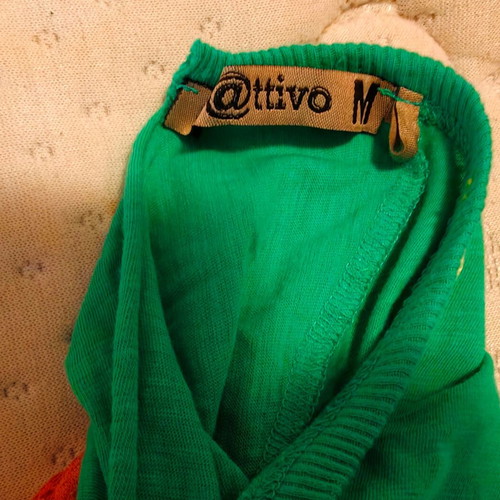 Attrattivo t-shirt new, size M, green