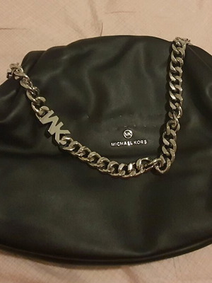 Michael Kors Nola shoulder bag like new, black and silver satin