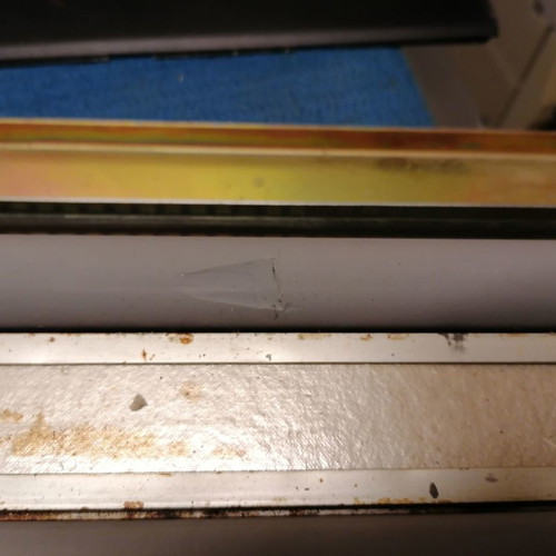 Unilam A3 laminator used with 4 rollers